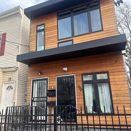 Elegant Apt By Ewr & Pennstation Newark Exterior foto
